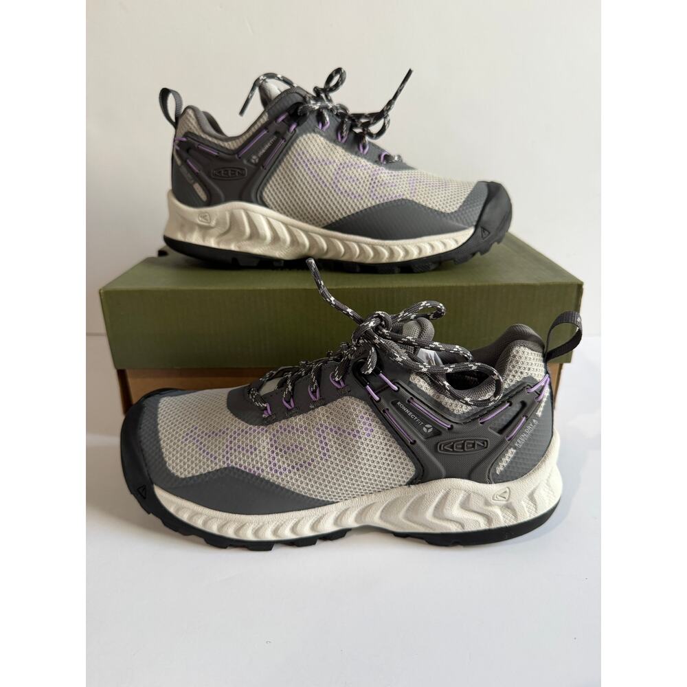Keen NXIS Evo Waterproof Boots Outdoor Hiking Womens Gray Purple Sz 6 NEW